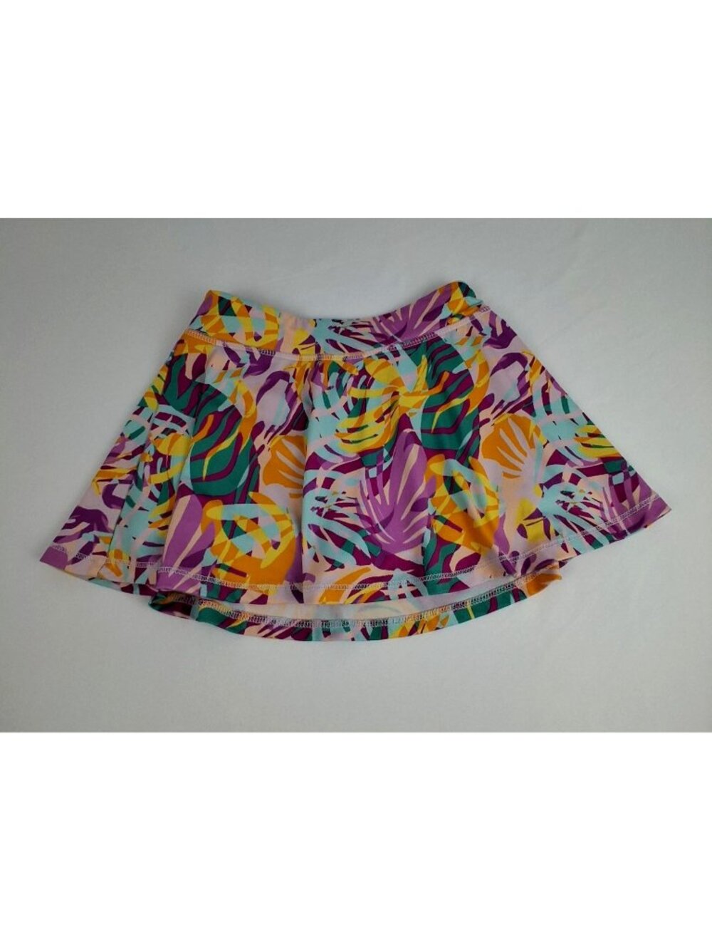 Girls Jumping Beans Active Flounce Skort Tropical Print Size 5 Built-In Shorts